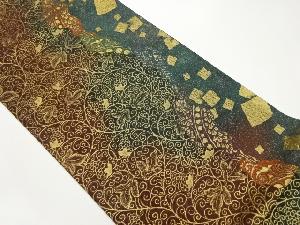 ふくれ織葡萄唐草に色紙散らし模様織出し袋帯